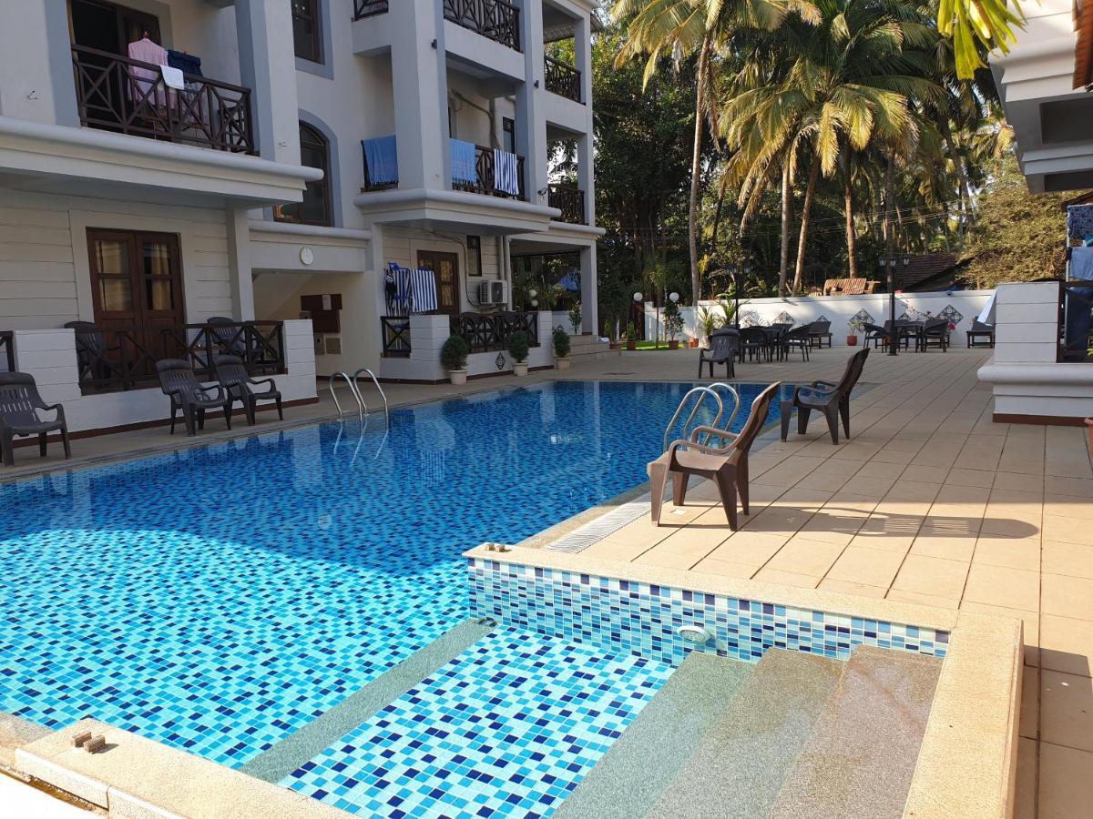 Coastal Suites Apart-Hotel Colva Esterno foto
